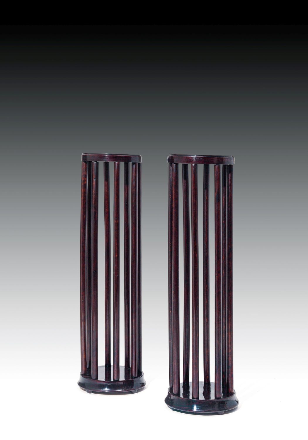 A PAIR OF FLOWER STANDS