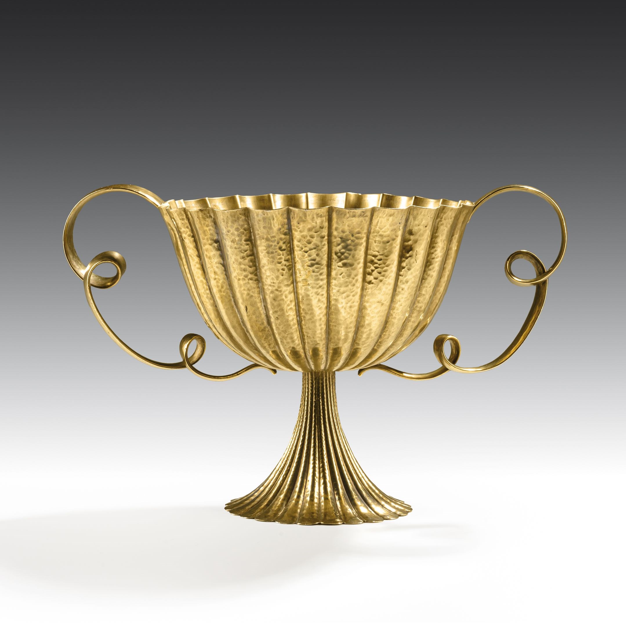 A LOOP-HANDLED CENTREPIECE