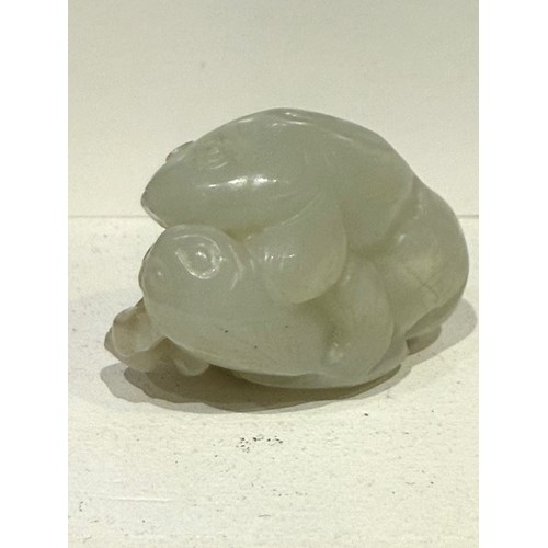 small pendant jade with two fish sculpted - China 19th century