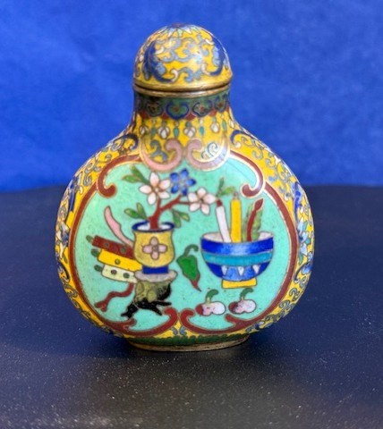 Snuff bottle cloisonné enamels - mobilar decor - China 19th century 