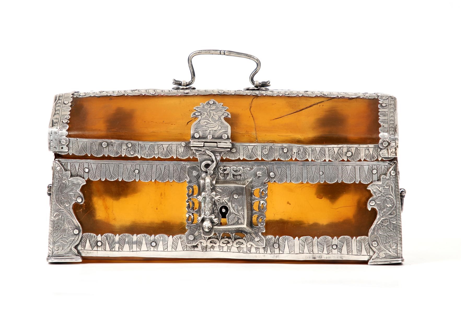 An Indo-Portuguese casket