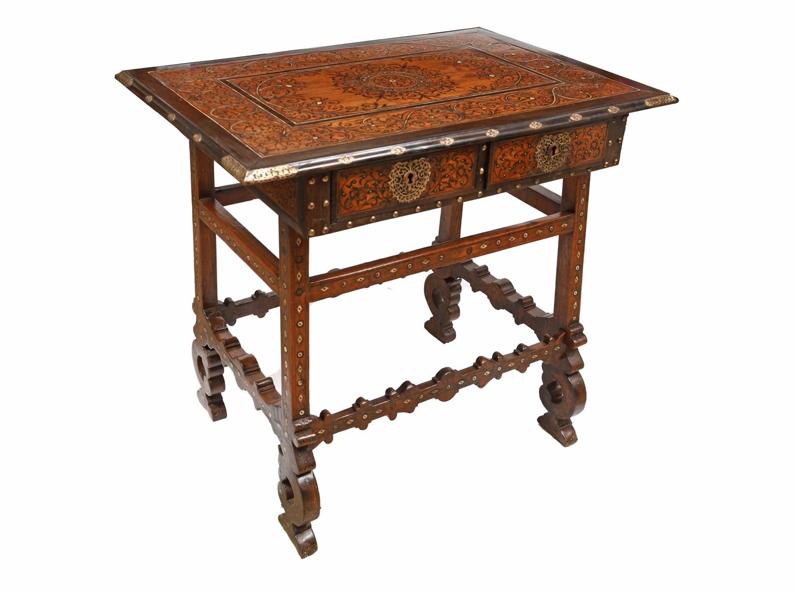 An Indo-Portuguese writing table