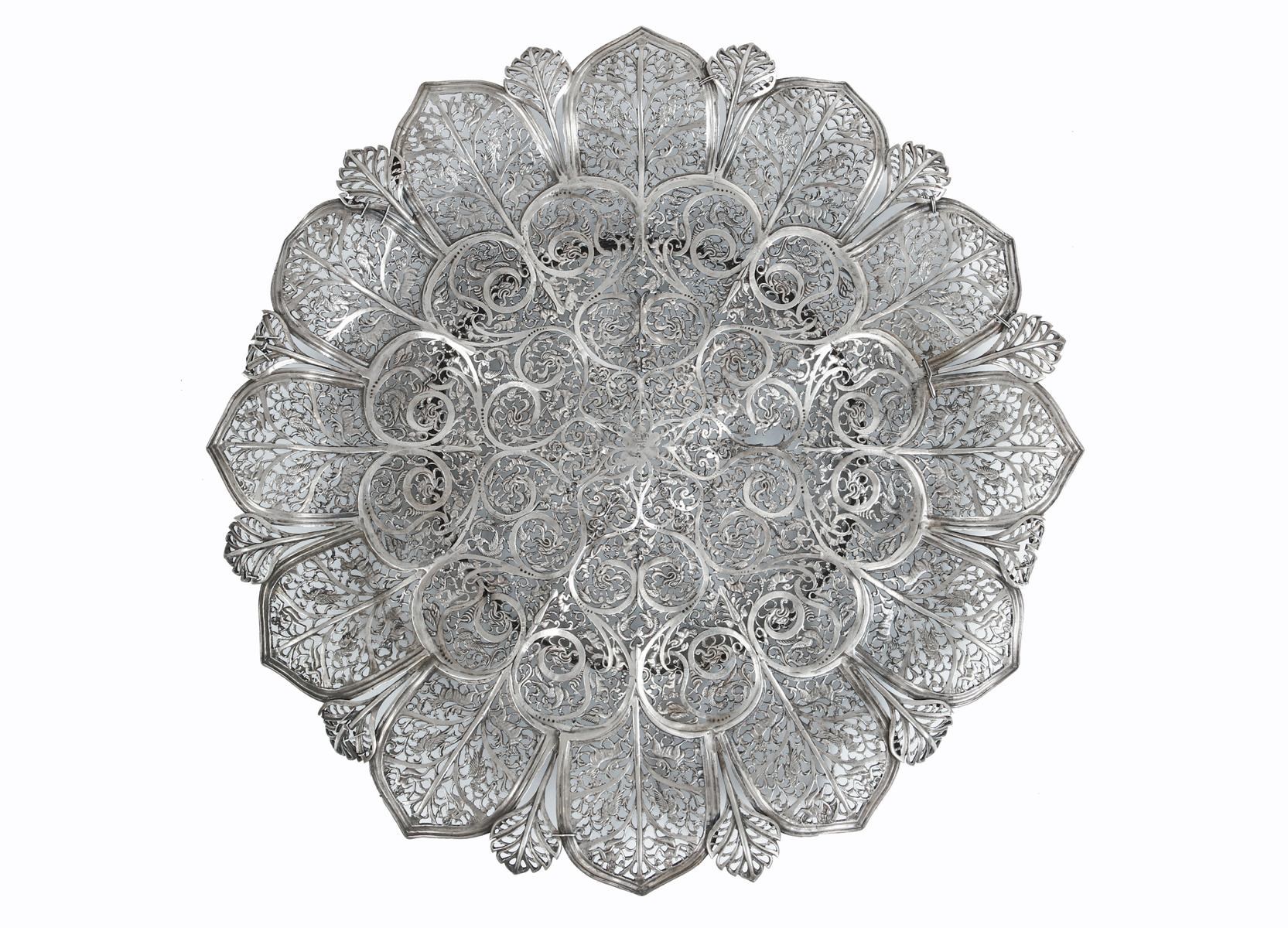 King D. Fernando II silver dish