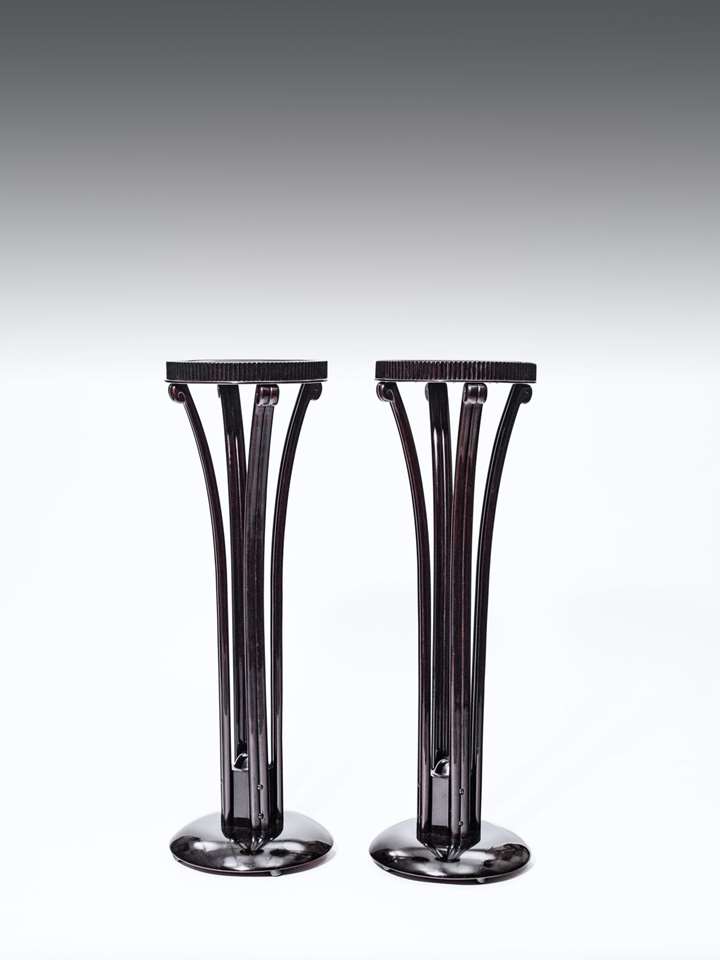 A PAIR OF FLOWER STANDS