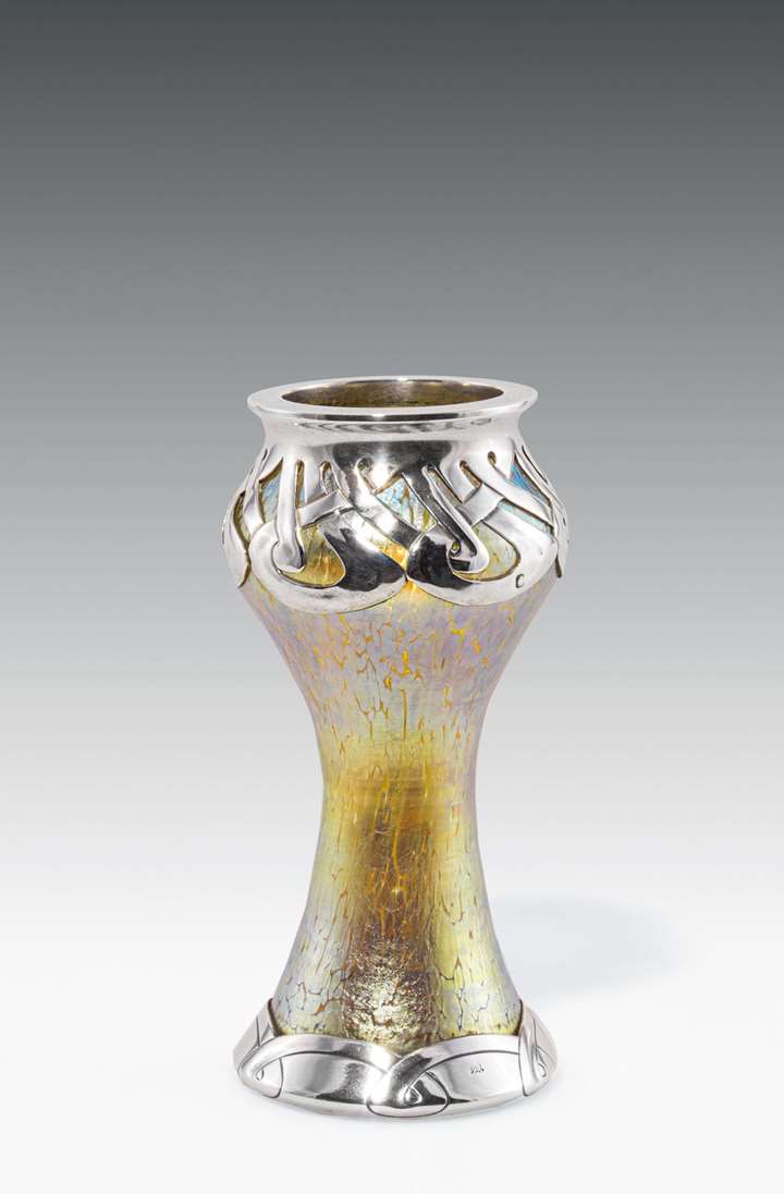 VASE WITH SILVER MOUNT