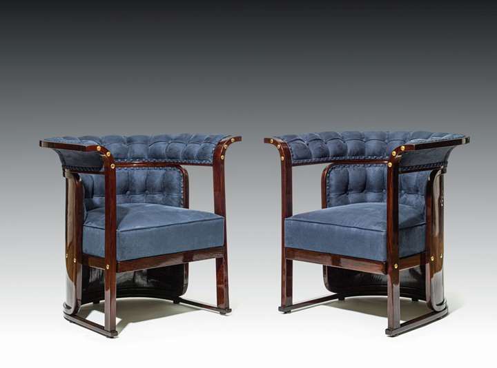 A PAIR OF ARMCHAIRS known as “Buenos Aires” armchairs