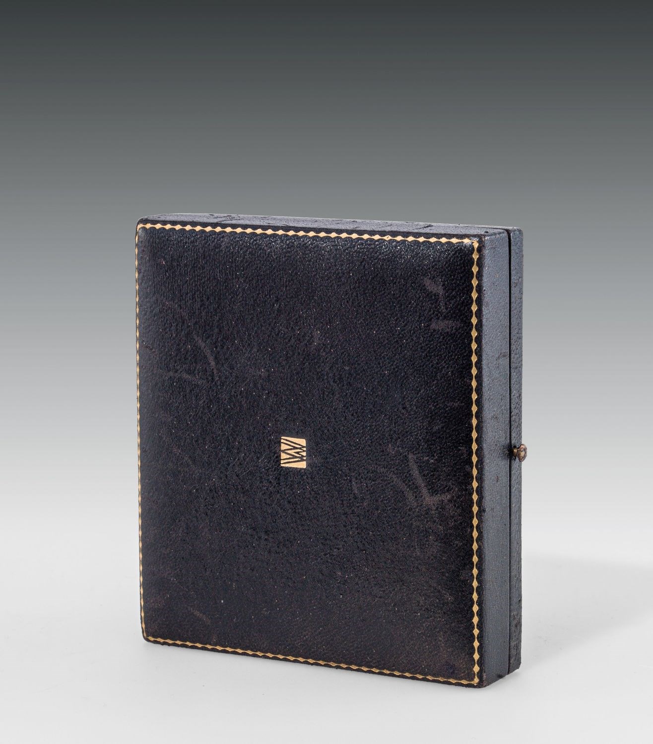 Hoffmann tobacco case study picture