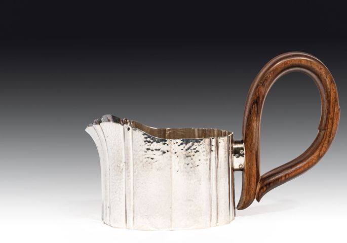 Josef Hoffmann / Wiener Werkstätte - SILVER TEA SET consisting of teapot, creamer, sugar box, tray | MasterArt