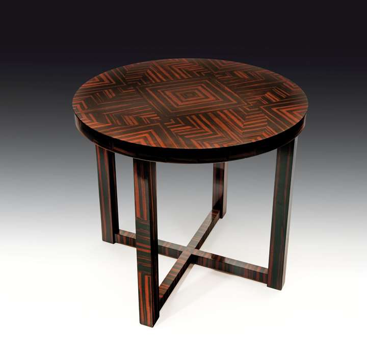 Exceptional drawing room side table