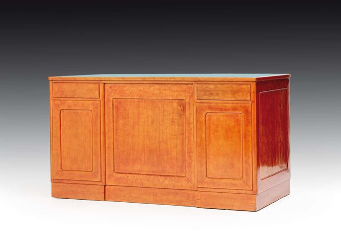 SECESSIONIST SUITE OF FURNITURE FOR A GENTLEMEN’S STUDY | MasterArt