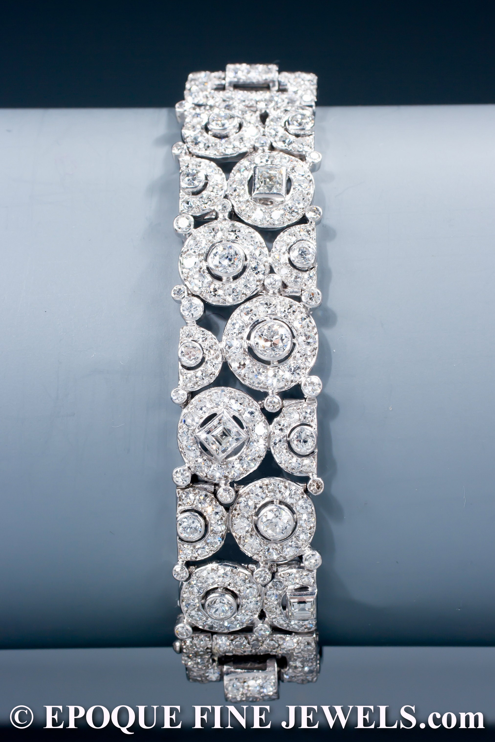 Bracelets on Cartier® Official Website | Cartier CA