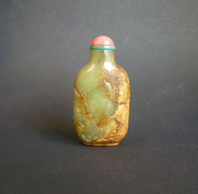 Snuff bottle jade russet and green sculpted with figure rocks and clouds | MasterArt