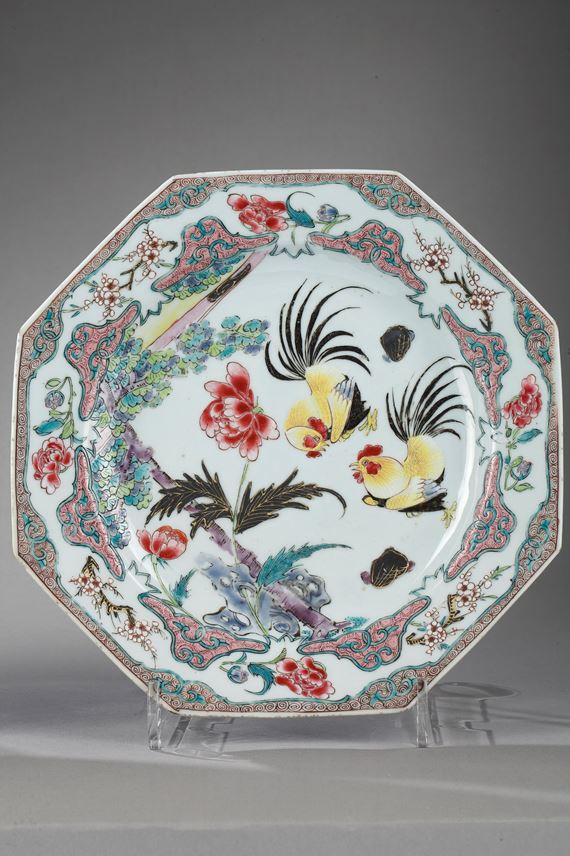 Pair of plates decorated with cockerels - Yongzheng period | MasterArt