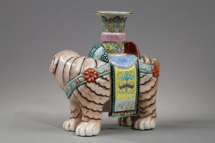 Small porcelain  elephant figure candel stick | MasterArt