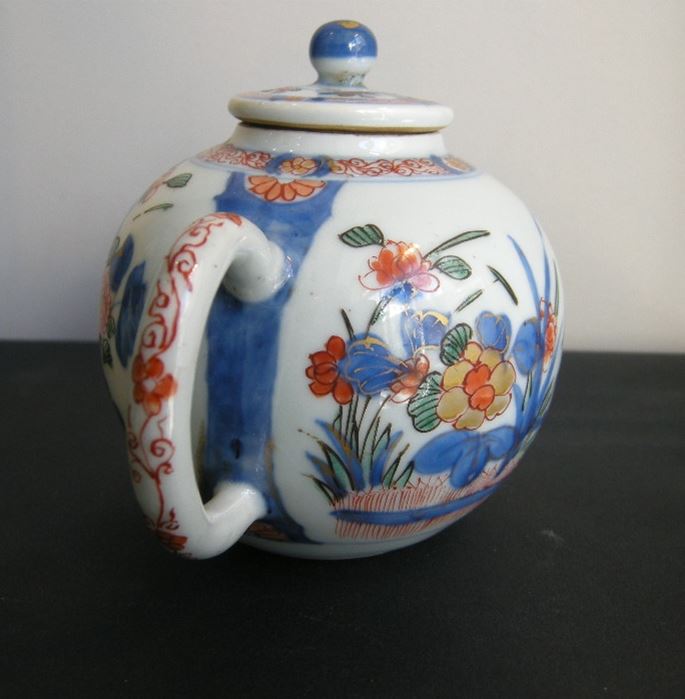 Porcelain teapot famille verte - Kangxi period | MasterArt