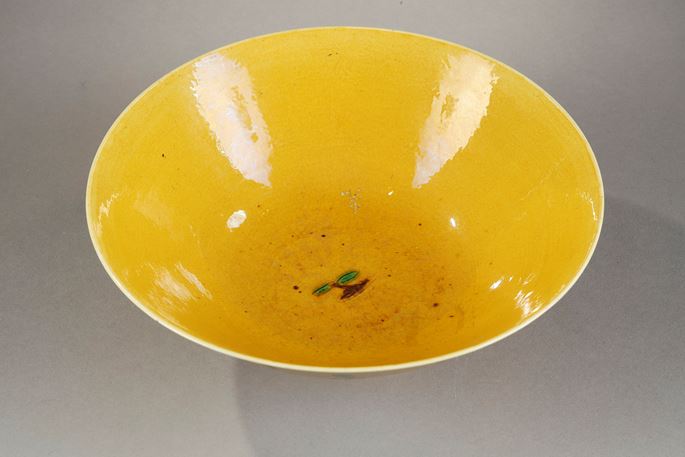Chinese yellow-ground &#39;brinjal&#39; biscuit bowl | MasterArt