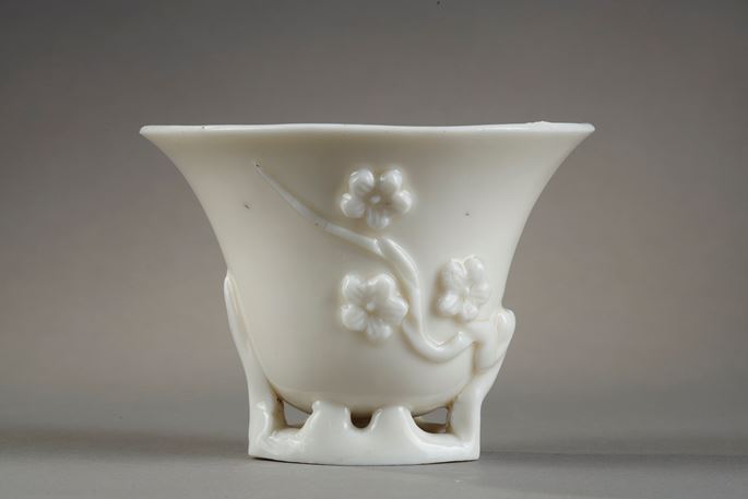Cup magnolia blanc de Chine porcelain | MasterArt