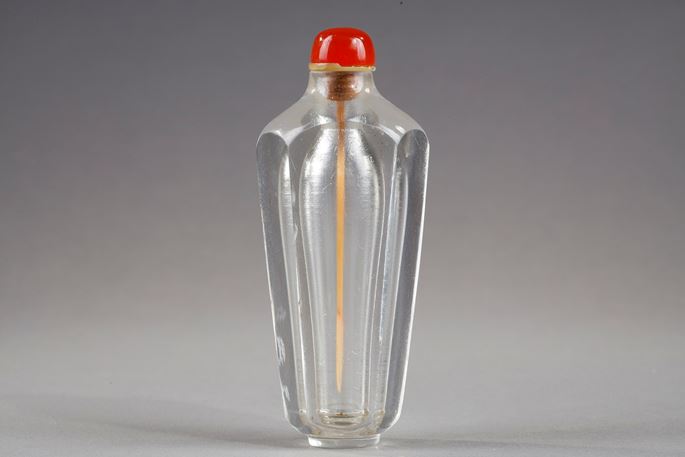 Snuff bottle in rock crystal octogonal | MasterArt