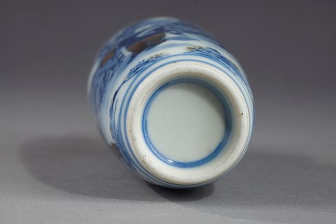 Snuff bottle porcelain underglaze blue and copper red | MasterArt