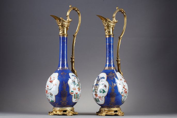 Pair of vases mounted in ewers Porcelain &quot;Famille verte&quot; Kangxi period | MasterArt
