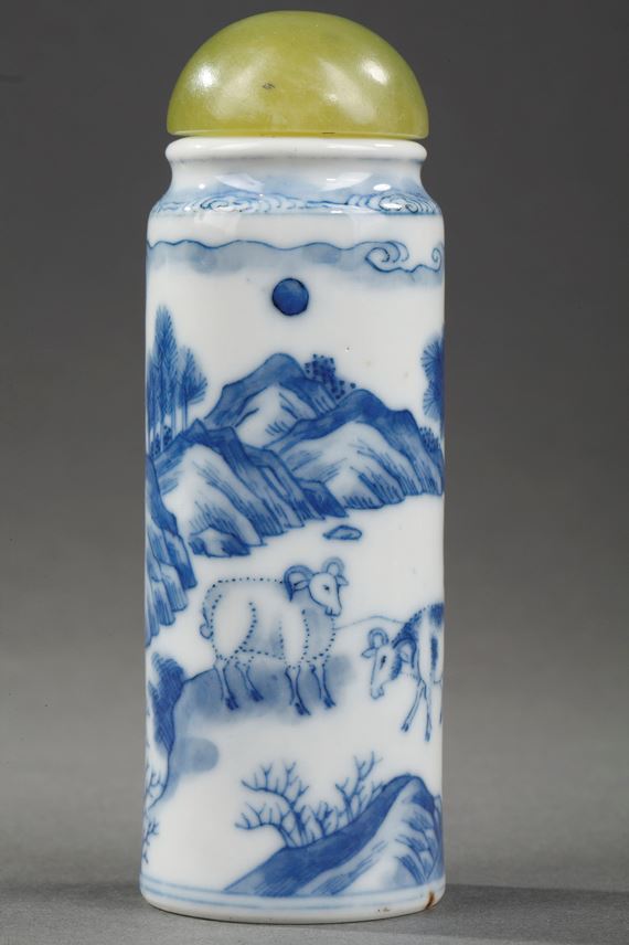 Snuff bottle blue and white roll shape with a figure and three rams | MasterArt