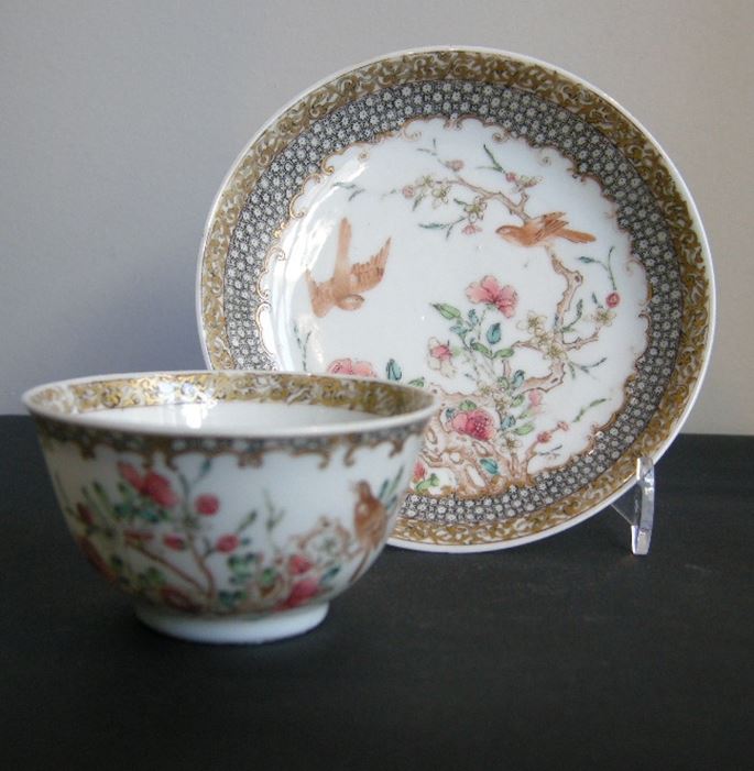 Cup and saucer fine porcelain Famille Rose | MasterArt