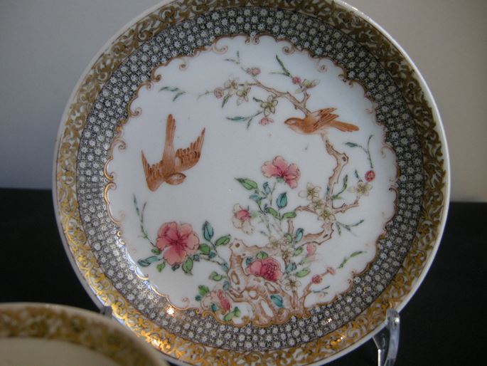 Cup and saucer fine porcelain Famille Rose | MasterArt