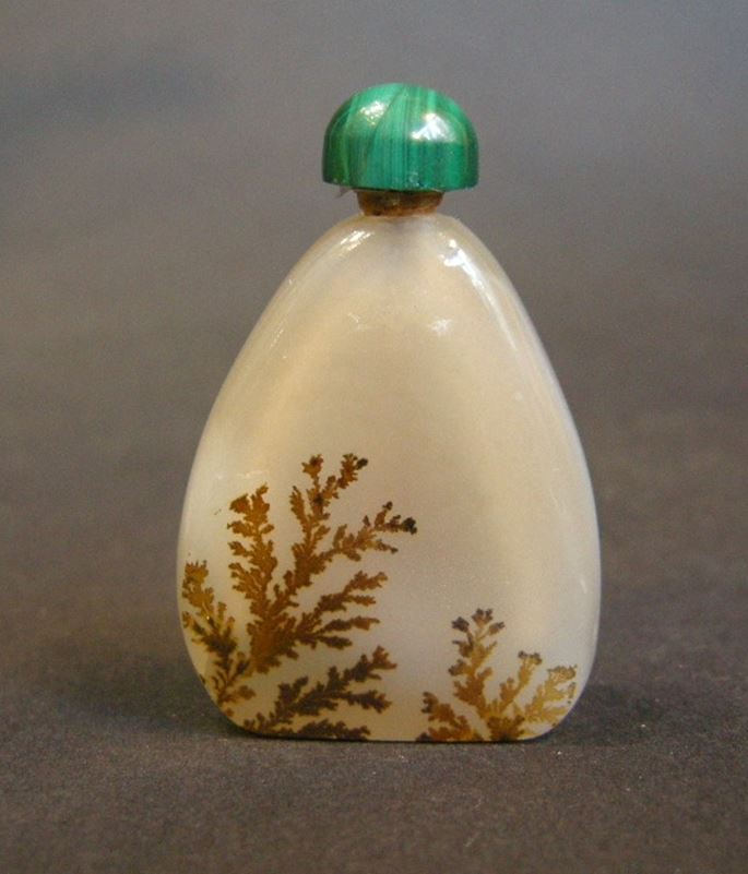 Snuff bottle miniature  &quot;agate fougère&quot; | MasterArt