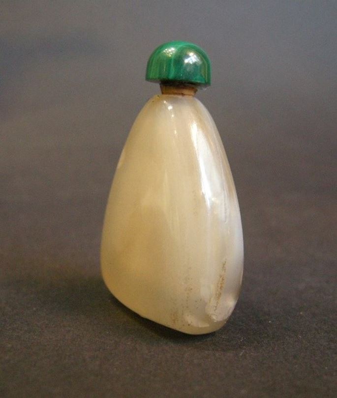 Snuff bottle miniature  &quot;agate fougère&quot; | MasterArt