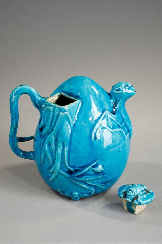 Rare peach-shaped teapot turquoise blue enamelled biscuit  - 18/19th century  | MasterArt