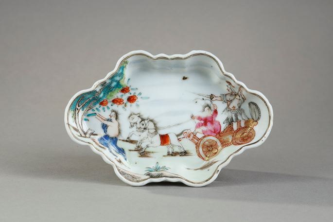 Pattipan Famille Rose porcelain with a European decor - Qianlong period 1736/1795  about 1750 | MasterArt