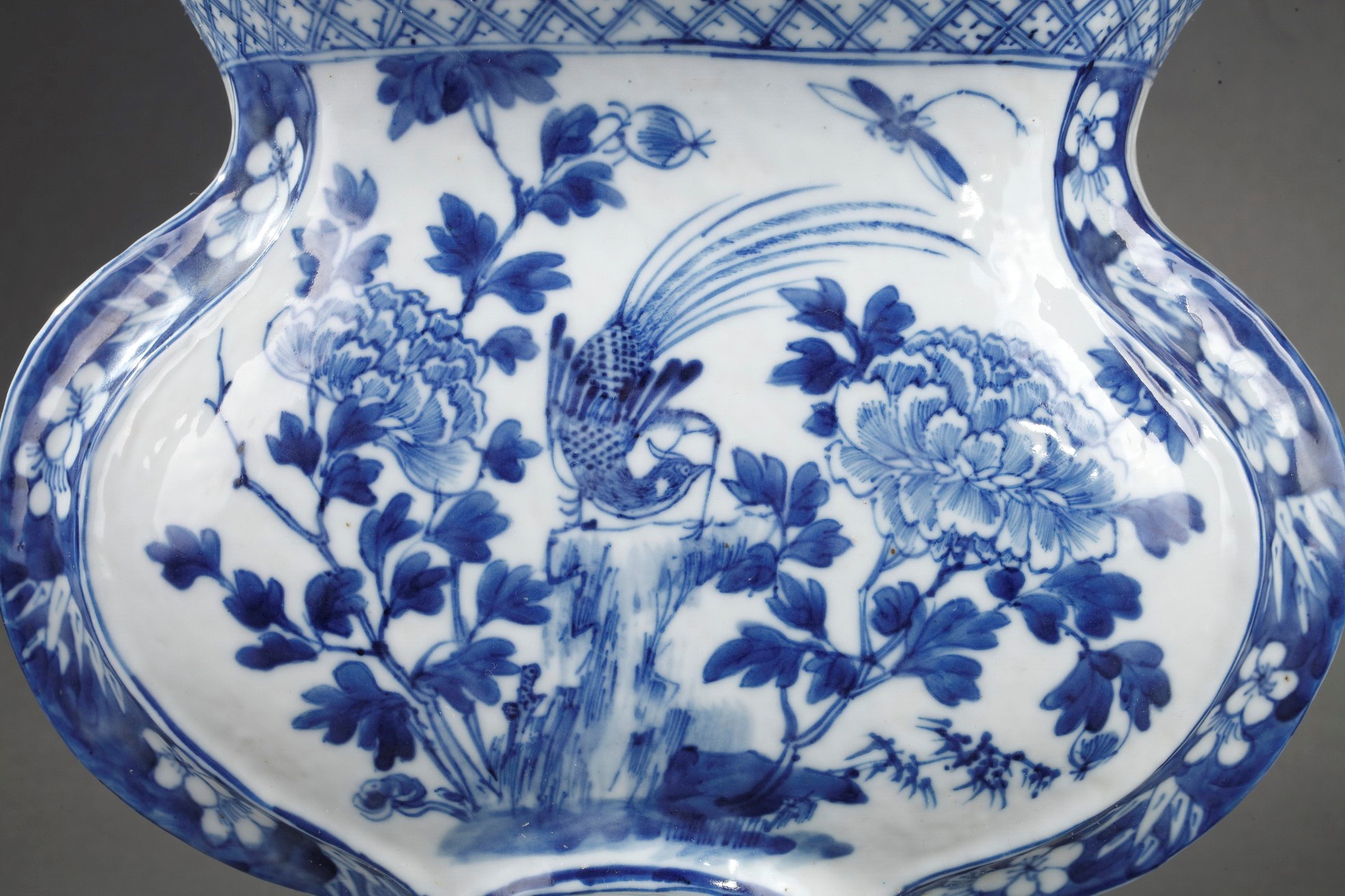 墙壁花瓶中国蓝色和白色瓷器 马蒂马特 Beplayapp网页