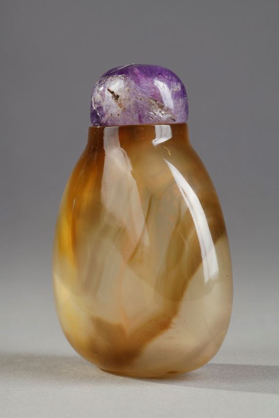 Snuff bottle agate very well hollowed | MasterArt