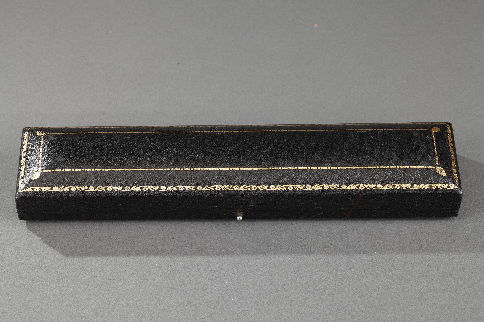 Gold paper knife with diamond, emerald and rubis - Ref.80517