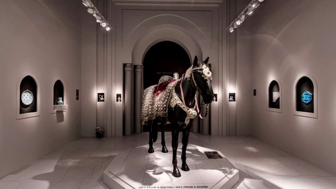 Kent Antiques Limited - TEFAF Maastricht 2022