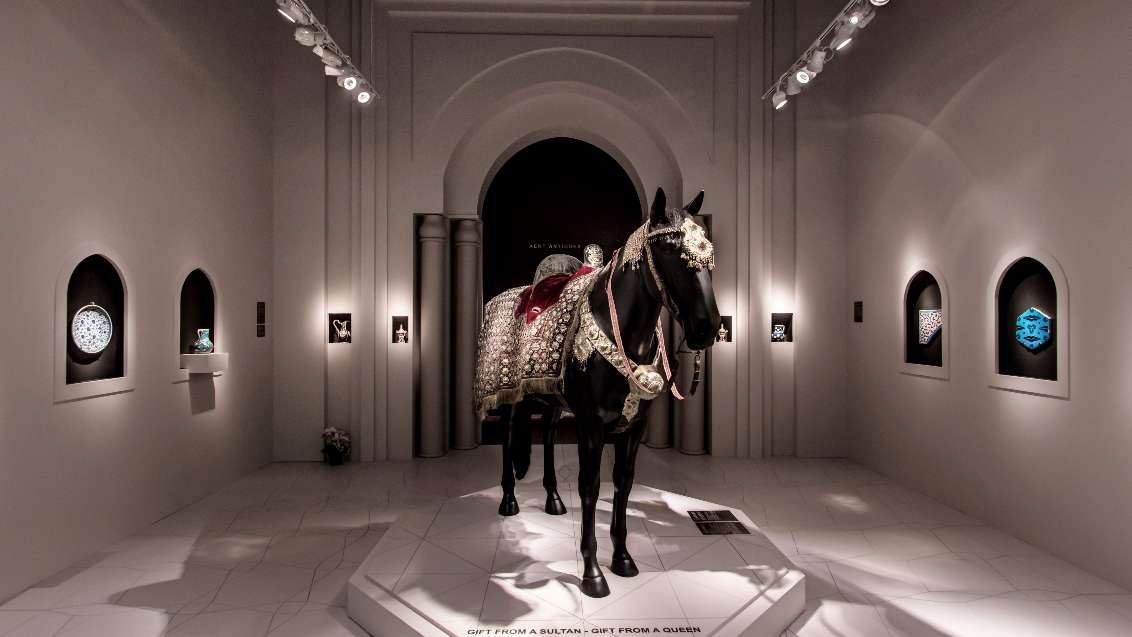 Kent Antiques Limited - TEFAF Maastricht 2022